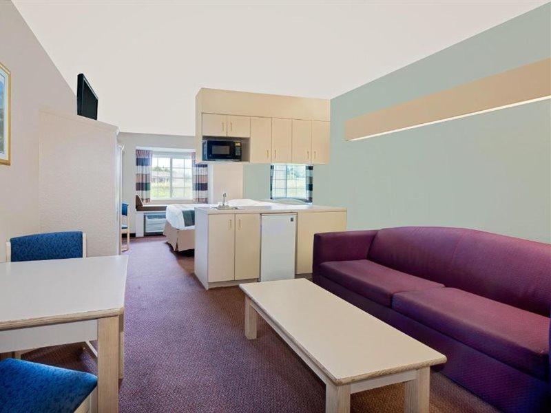 Microtel Inn & Suites By Wyndham Joplin Kültér fotó