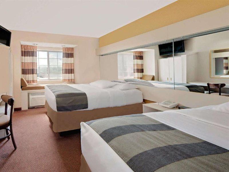 Microtel Inn & Suites By Wyndham Joplin Kültér fotó