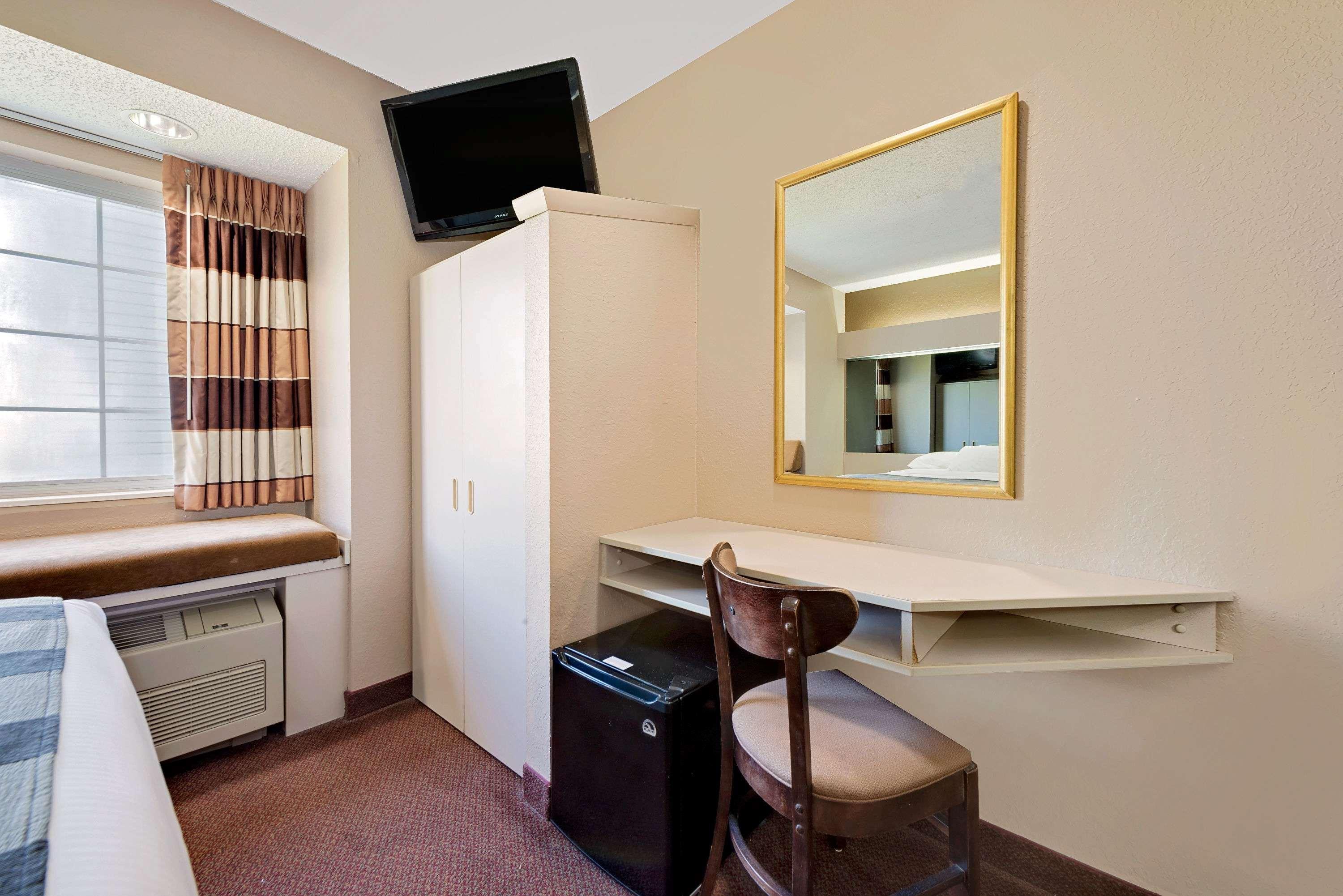 Microtel Inn & Suites By Wyndham Joplin Kültér fotó