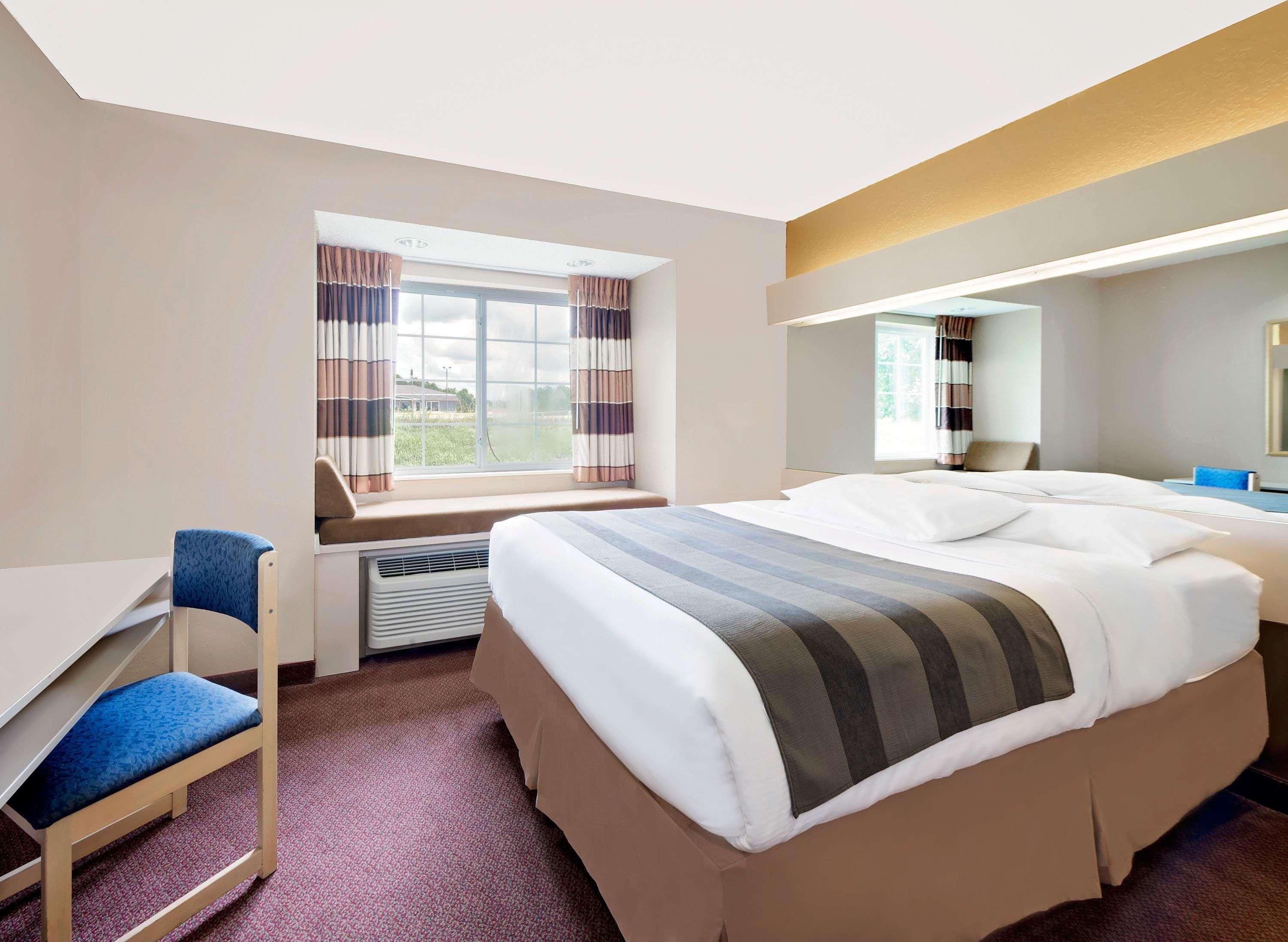 Microtel Inn & Suites By Wyndham Joplin Kültér fotó