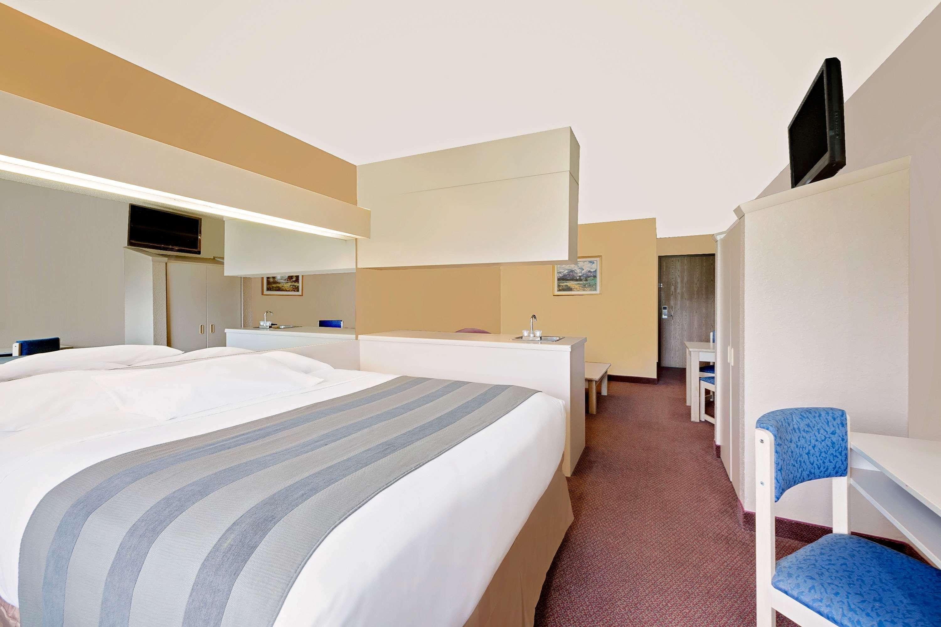 Microtel Inn & Suites By Wyndham Joplin Kültér fotó