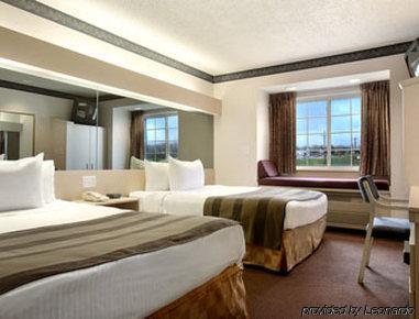 Microtel Inn & Suites By Wyndham Joplin Szoba fotó